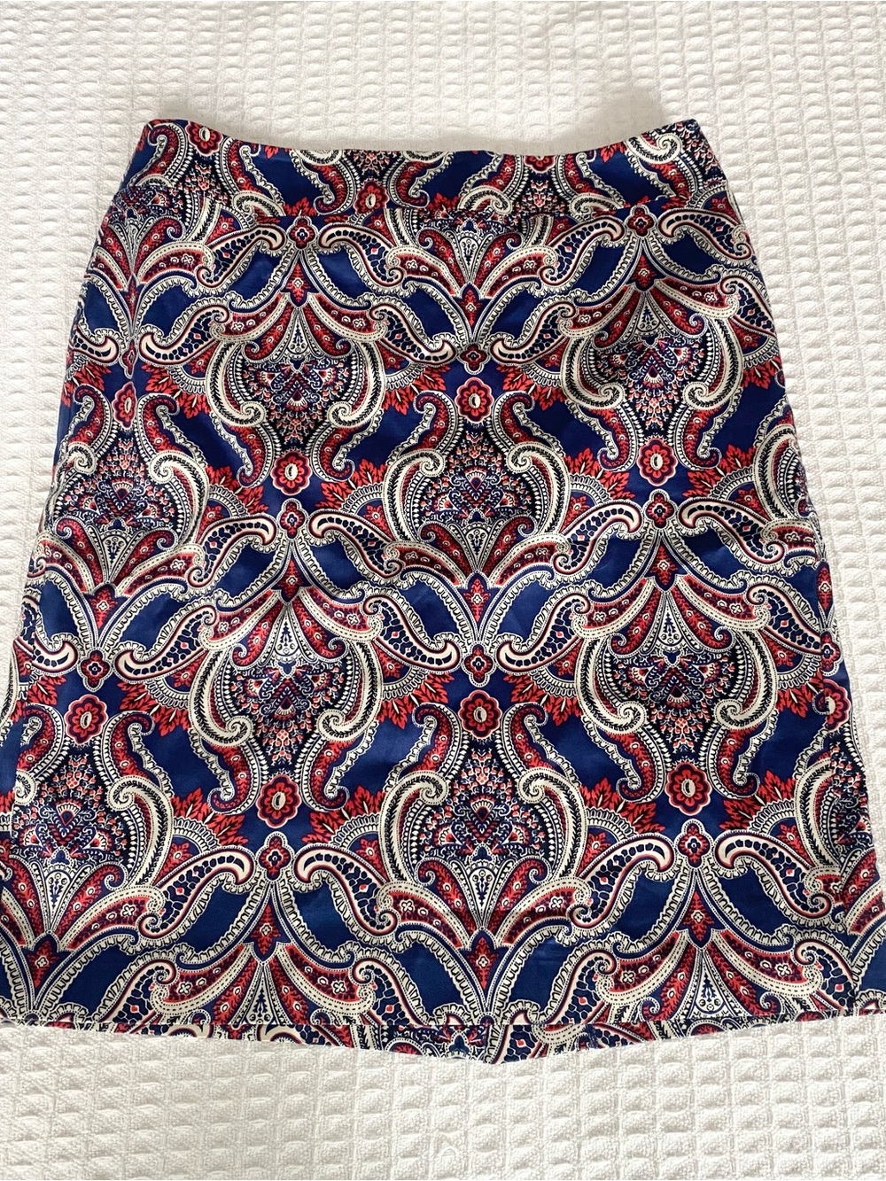 Ann Taylor Factory Blue and Red Paisley A-Line Skirt size 6